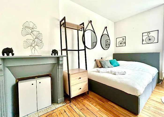 Le Petit Carmes, Studio Chaleureux